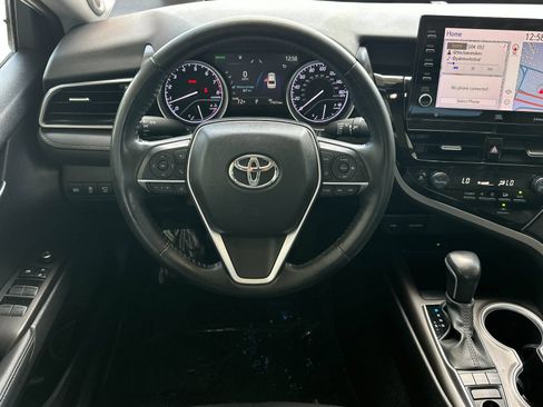 Used 2023 Toyota Camry XLE w/ Navigation Package FWD image 13