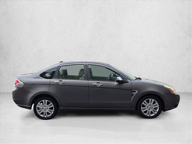 Used 2009 Ford Focus SEL FWD image 2