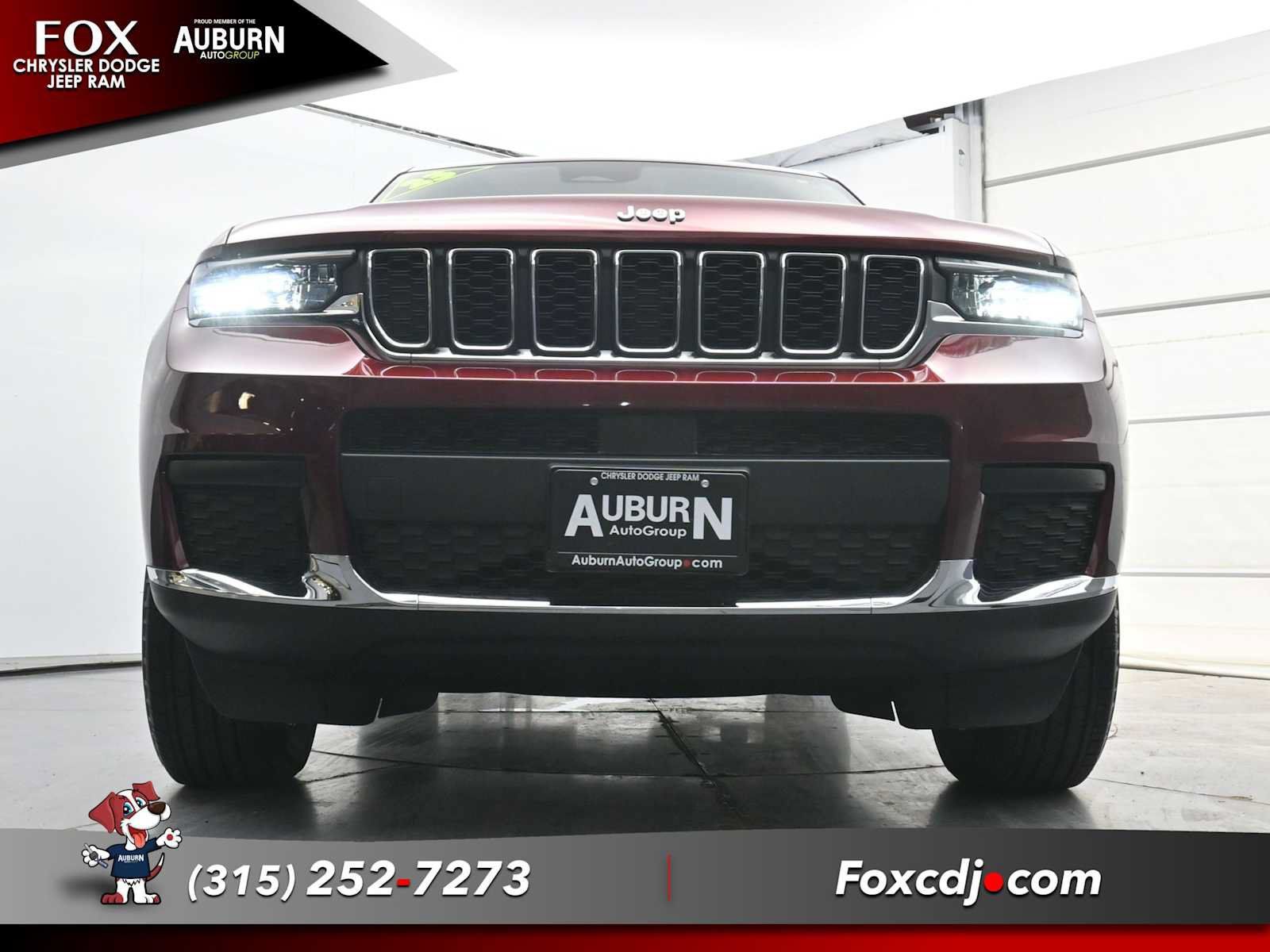 Used 2023 Jeep Grand Cherokee L Laredo w/ Luxury Tech Group I AWD/4WD image 21