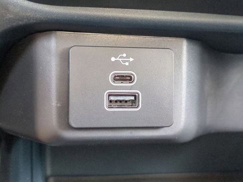 New 2026 Ford Maverick XL image 21