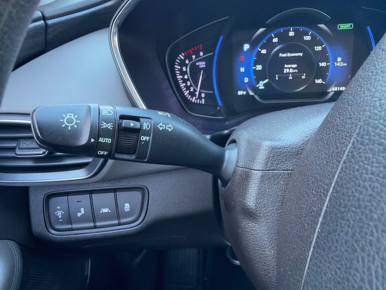 Used 2019 Hyundai Santa Fe SEL FWD image 23