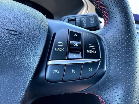Used 2024 Ford Escape ST-Line AWD/4WD image 17
