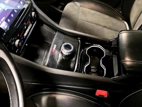 Used 2021 Jeep Grand Cherokee L Laredo image 17