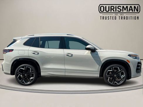 New 2026 Volkswagen Tiguan SEL R-Line AWD/4WD image 2