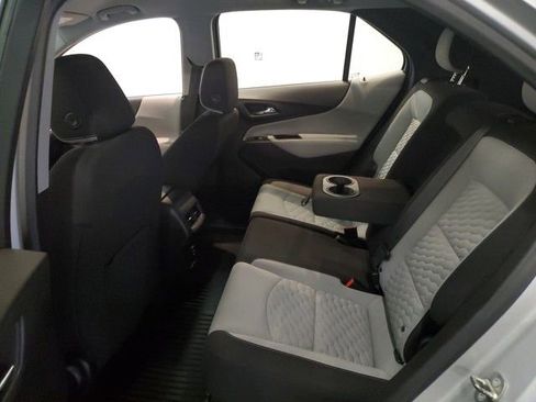 Used 2019 Chevrolet Equinox LS image 26