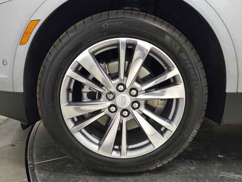 New 2026 Cadillac XT5 Premium Luxury AWD/4WD image 8