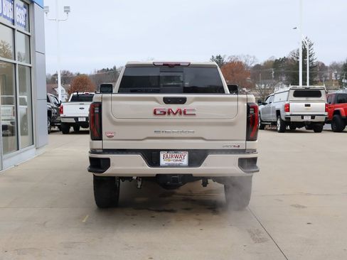 New 2026 GMC Sierra 2500 AT4 w/ AT4 Premium Plus Package image 9