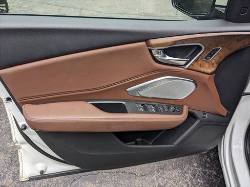 Used 2019 Acura RDX AWD w/ Advance Package image 9