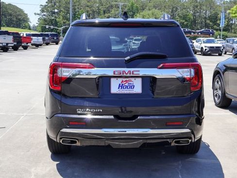 Certified 2023 GMC Acadia Denali w/ Denali Ultimate Package FWD image 7