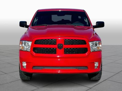 Used 2017 RAM 1500 Express image 4