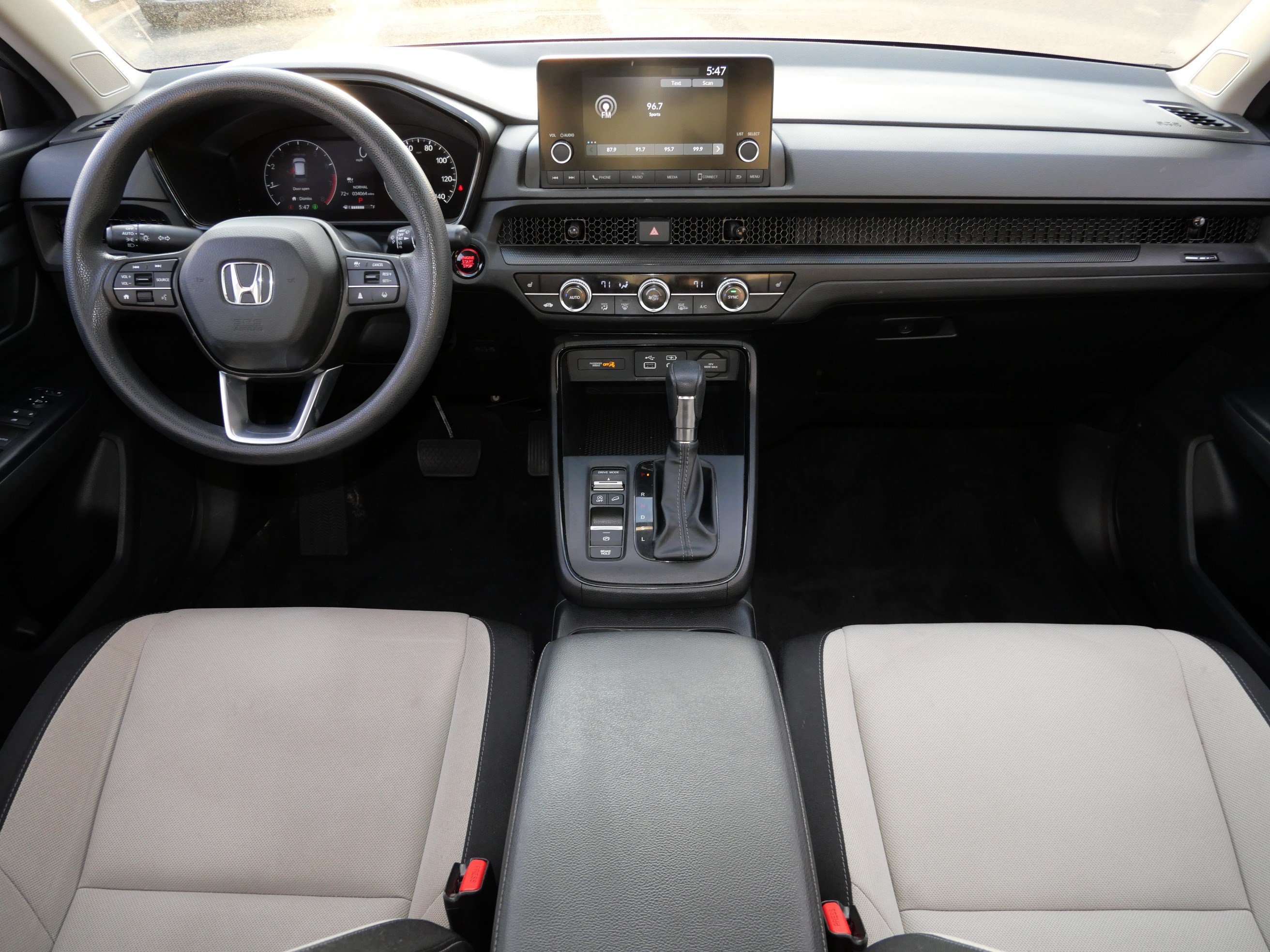 Used 2023 Honda CR-V EX image 10