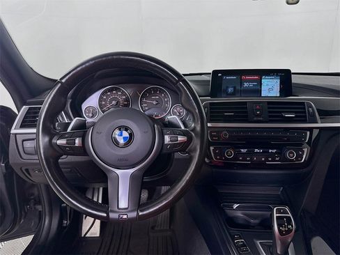 Used 2018 BMW 340i xDrive 340i xDrive w/ Premium Package image 18