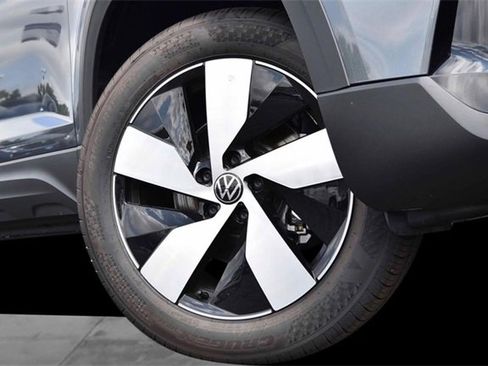 New 2025 Volkswagen Taos S image 3