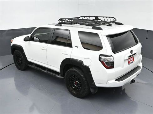 Certified 2022 Toyota 4Runner SR5 Premium w/ Moonroof Package RWD image 43