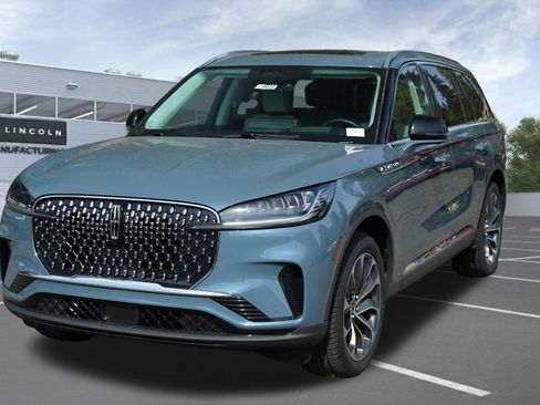 New 2026 Lincoln Aviator AWD image 1