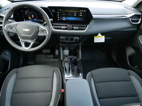 New 2026 Chevrolet TrailBlazer LT w/ Convenience Package image 17