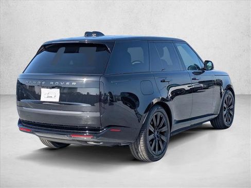 New 2026 Land Rover Range Rover SE AWD/4WD image 2