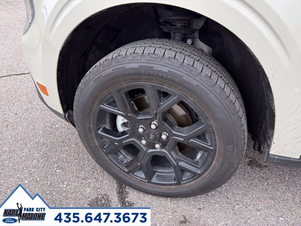 Used 2025 Ford Maverick XLT w/ XLT Luxury Package AWD/4WD image 9