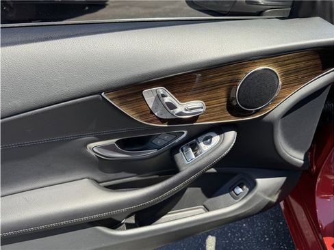 Used 2018 Mercedes-Benz C 300 Coupe image 16
