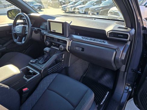 Certified 2025 Toyota Tacoma SR5 image 12
