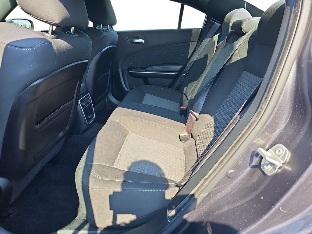 Used 2019 Dodge Charger R/T RWD image 14