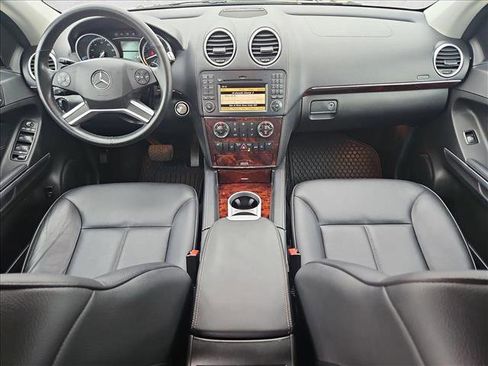 Used 2011 Mercedes-Benz GL 450 4MATIC image 20
