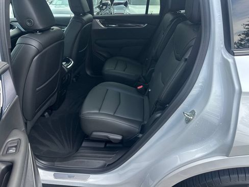 Used 2025 Cadillac XT6 Sport w/ LPO, Red Accent Package AWD/4WD image 17
