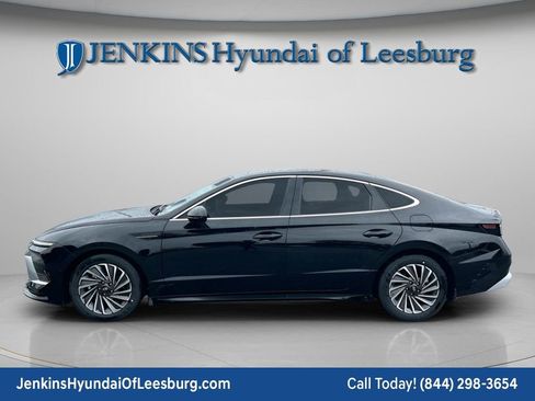 New 2026 Hyundai Sonata Limited image 9
