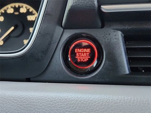 Used 2023 Honda Pilot Touring image 20