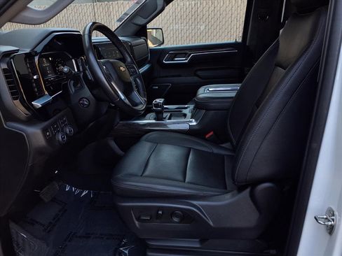 Used 2022 Chevrolet Silverado 1500 LTZ w/ LTZ Convenience Package II image 16