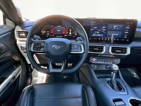 Used 2024 Ford Mustang GT Premium image 5