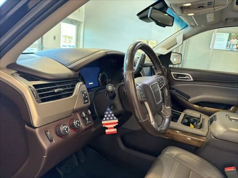 Used 2016 GMC Yukon Denali AWD/4WD image 23