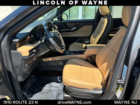 Certified 2022 Lincoln Corsair Reserve w/ Equipment Group 201A AWD/4WD image 12