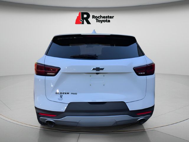 Used 2023 Chevrolet Blazer LT w/ LPO, Black Sport Package AWD/4WD image 6