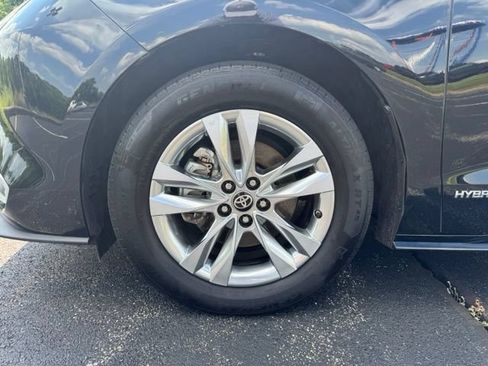 Used 2021 Toyota Sienna Limited AWD/4WD image 12