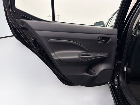 Used 2025 Nissan Versa SV FWD image 26