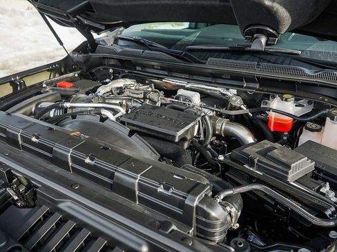 New 2026 GMC Sierra 3500 Denali w/ Denali Reserve Package image 7