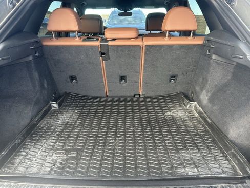 Used 2021 Audi Q3 2.0T Premium w/ Convenience Package image 6