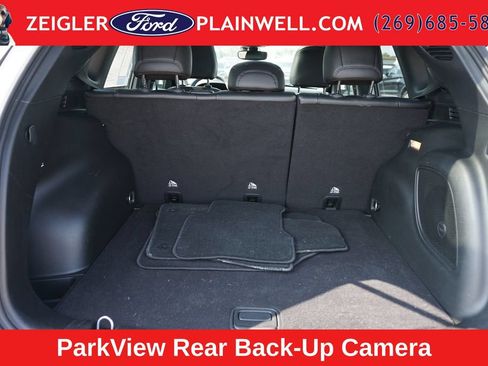 Used 2023 Jeep Compass Limited w/ Sun and Sound Group AWD/4WD image 10