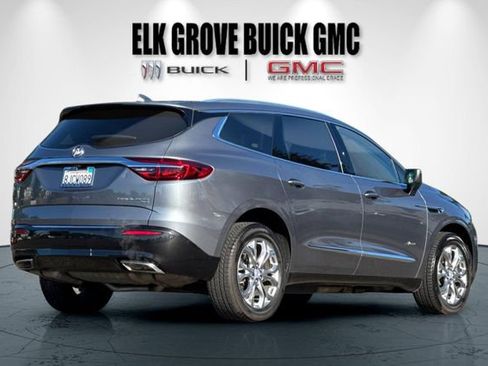 Used 2019 Buick Enclave Avenir w/ Avenir Technology Package image 4
