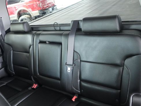 Used 2014 GMC Sierra 1500 SLT w/ SLT Crew Cab Value Package image 31