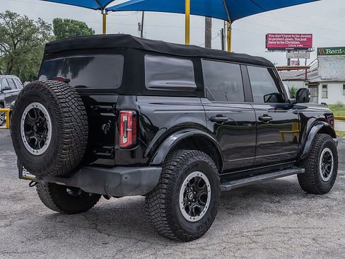 Used 2021 Ford Bronco Outer Banks AWD/4WD image 5
