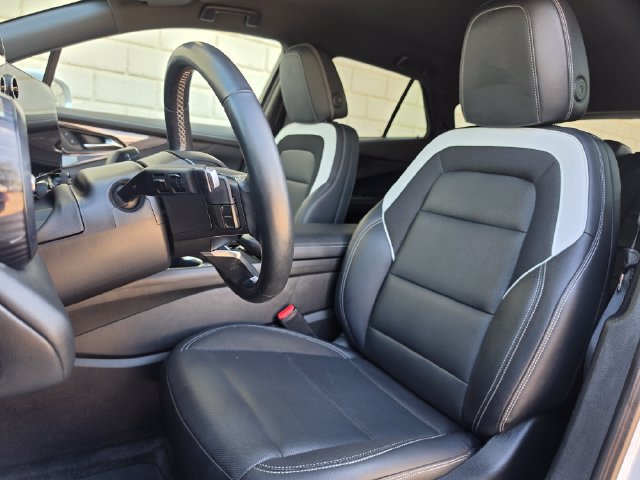 Used 2024 Chevrolet Blazer EV LT AWD/4WD image 23