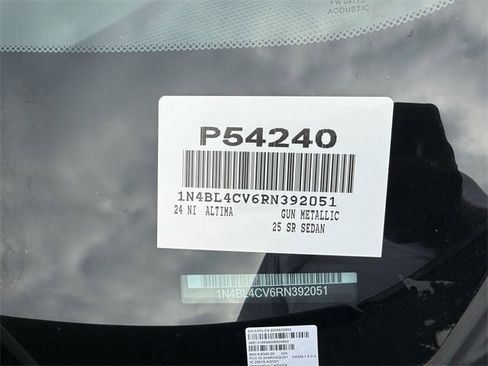 Used 2024 Nissan Altima 2.5 SR image 29