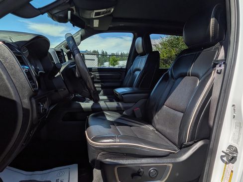 Used 2021 RAM 1500 Limited AWD/4WD image 6
