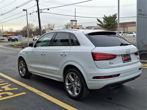 Used 2018 Audi Q3 2.0T Premium Plus w/ Premium Plus Package image 5