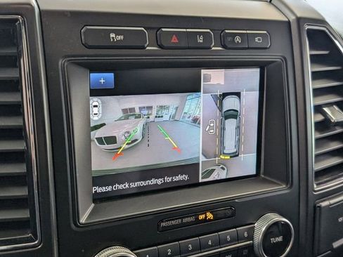 Used 2021 Ford Expedition Max Limited RWD image 19