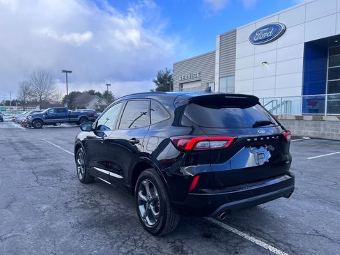 Used 2023 Ford Escape ST-Line w/ Tech Pack #1 AWD/4WD image 5