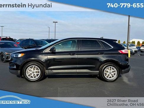 Used 2023 Ford Edge SEL image 4