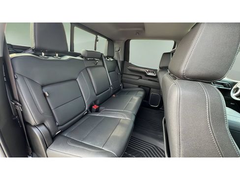 Certified 2024 Chevrolet Silverado 1500 LTZ w/ LTZ Premium Package AWD/4WD image 31